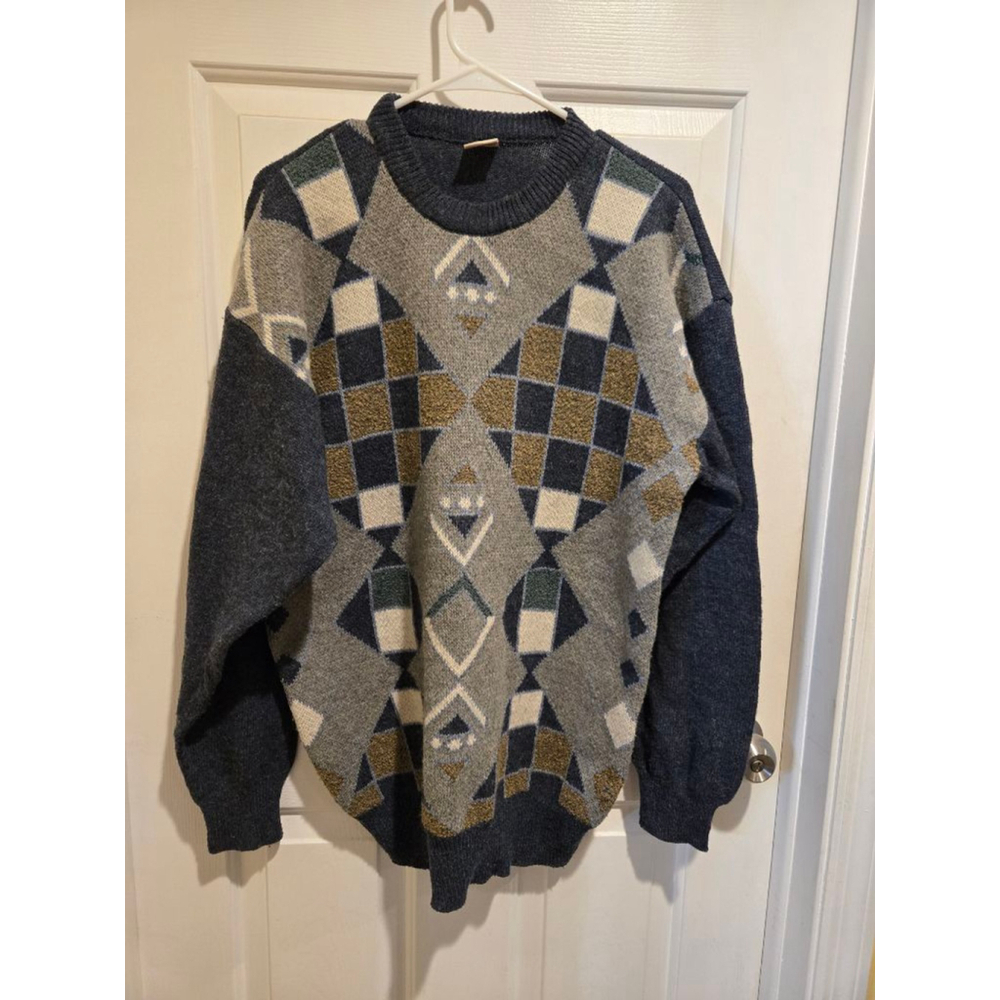 Men's Orme Shetland Crewneck Sweater, Gray & Blue Argyle